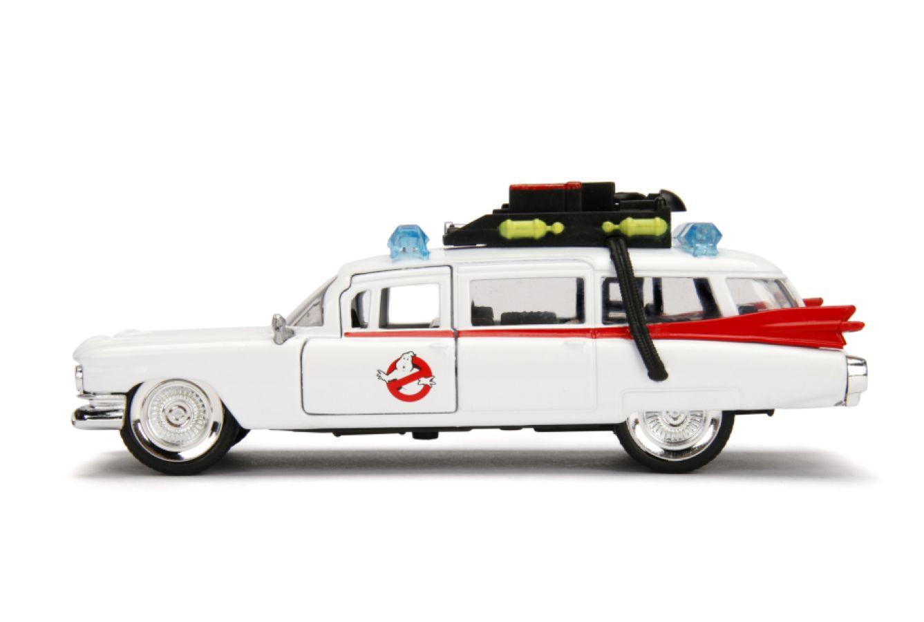 JAD99748 Ghostbusters (1984) - Ecto-1 Hollywood Rides 1:32 Scale Diecast Vehicle - Jada Toys - Titan Pop Culture