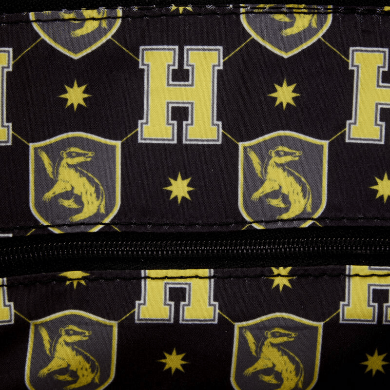 LOUHPTB0216 Harry Potter - Hufflepuff Patch Varsity Plaid Crossbody Bag - Loungefly - Titan Pop Culture