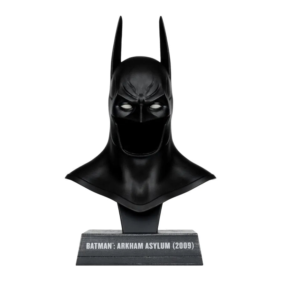 MCF17926 DC Comics - Batman (Arkham Asylum) Cowl 1:3 Scale Prop Replica - McFarlane Toys - Titan Pop Culture