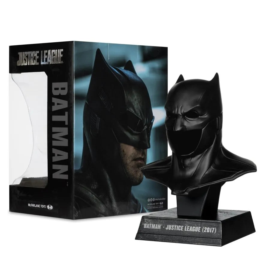 MCF17927 DC Comics - Batman (Justice League) Cowl 1:3 Scale Prop Replica - McFarlane Toys - Titan Pop Culture