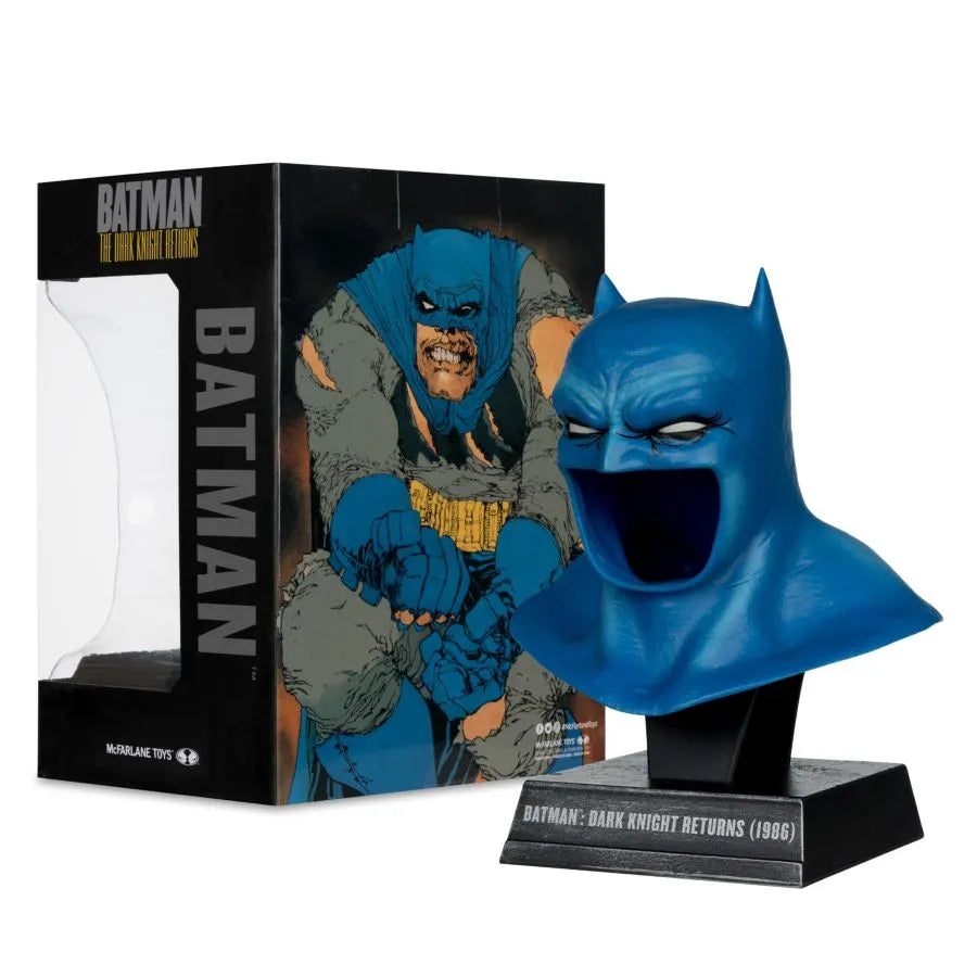 MCF17928 DC Comics - Batman (Dark Knight Returns) Cowl 1:3 Scale Prop Replica - McFarlane Toys - Titan Pop Culture