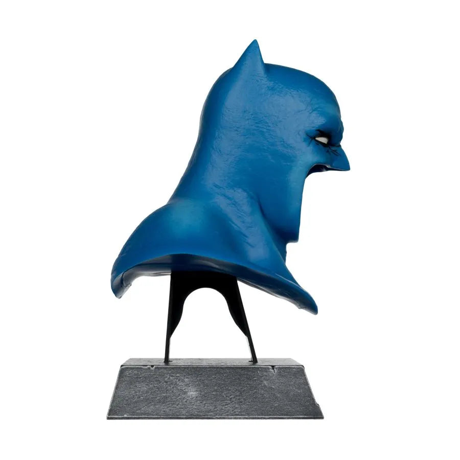 MCF17928 DC Comics - Batman (Dark Knight Returns) Cowl 1:3 Scale Prop Replica - McFarlane Toys - Titan Pop Culture