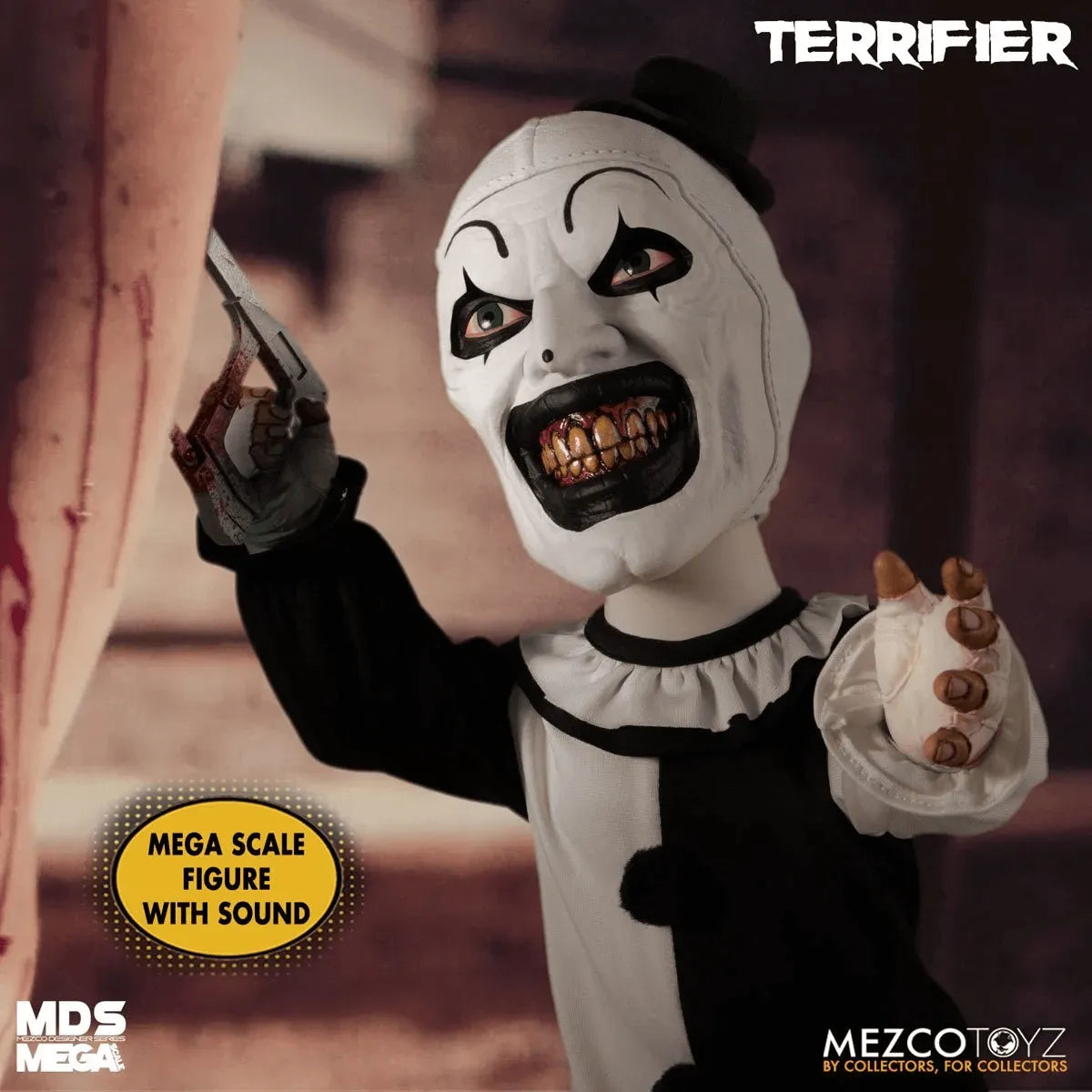 MEZ24020 Terrifier - Art The Clown 15'' Mega Figure - Mezco Toyz - Titan Pop Culture