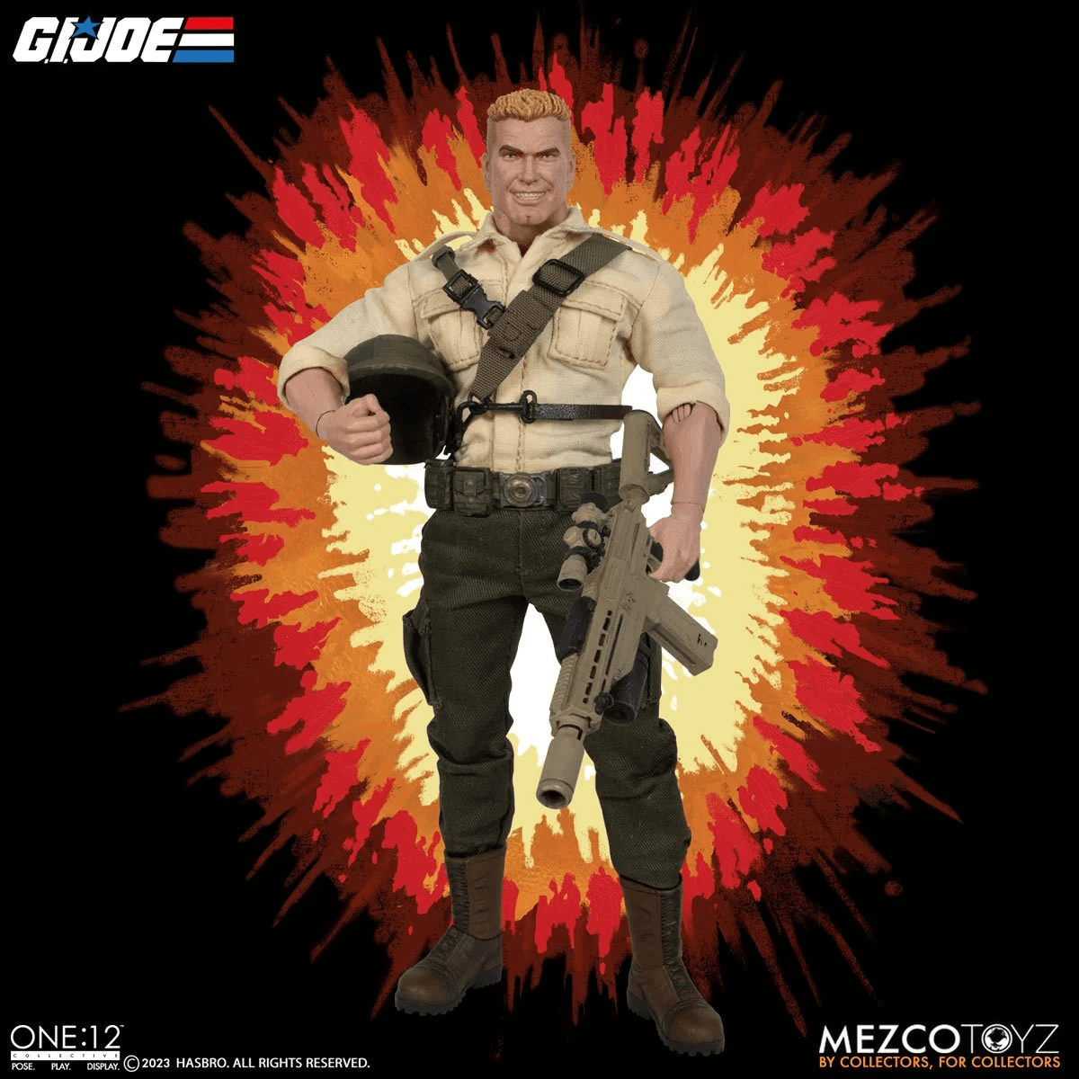 MEZ76205 G.I. Joe - Duke One:12 Deluxe Collective Action Figure - Mezco Toyz - Titan Pop Culture