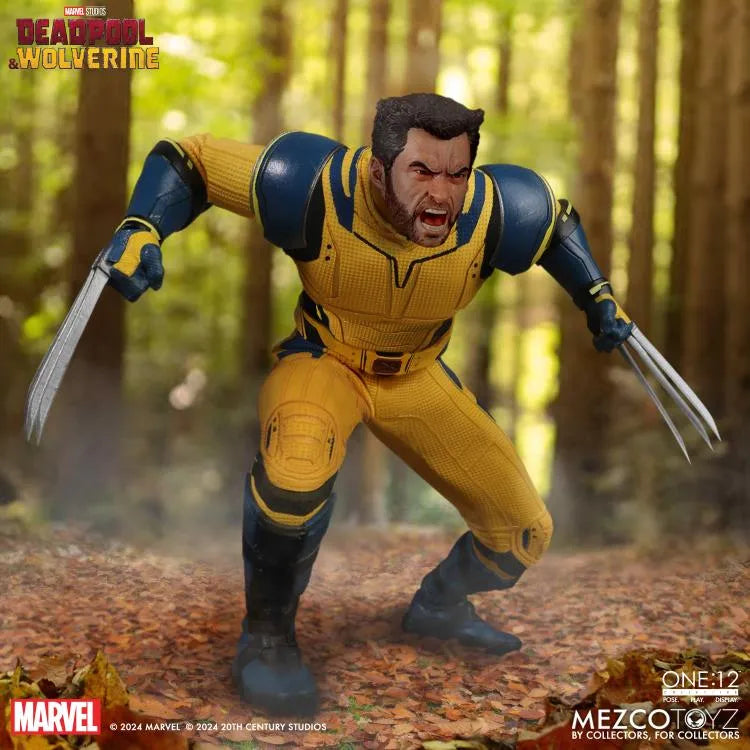 MEZ76214 Deadpool & Wolverine - Wolverine Deluxe ONE:12 Collective Figure - Mezco Toyz - Titan Pop Culture