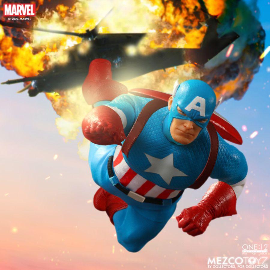 MEZ76254 Captain America - Silver Age Edition One:12 Collective Figure - Mezco Toyz - Titan Pop Culture