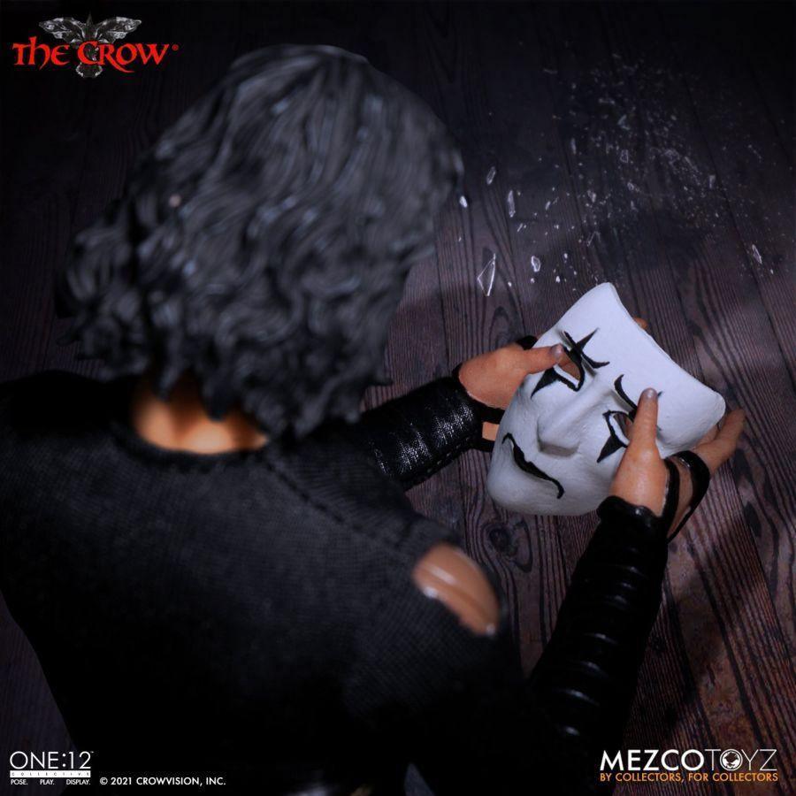 MEZ76474 The Crow - Crow One:12 Collective Action Figure - Mezco Toyz - Titan Pop Culture