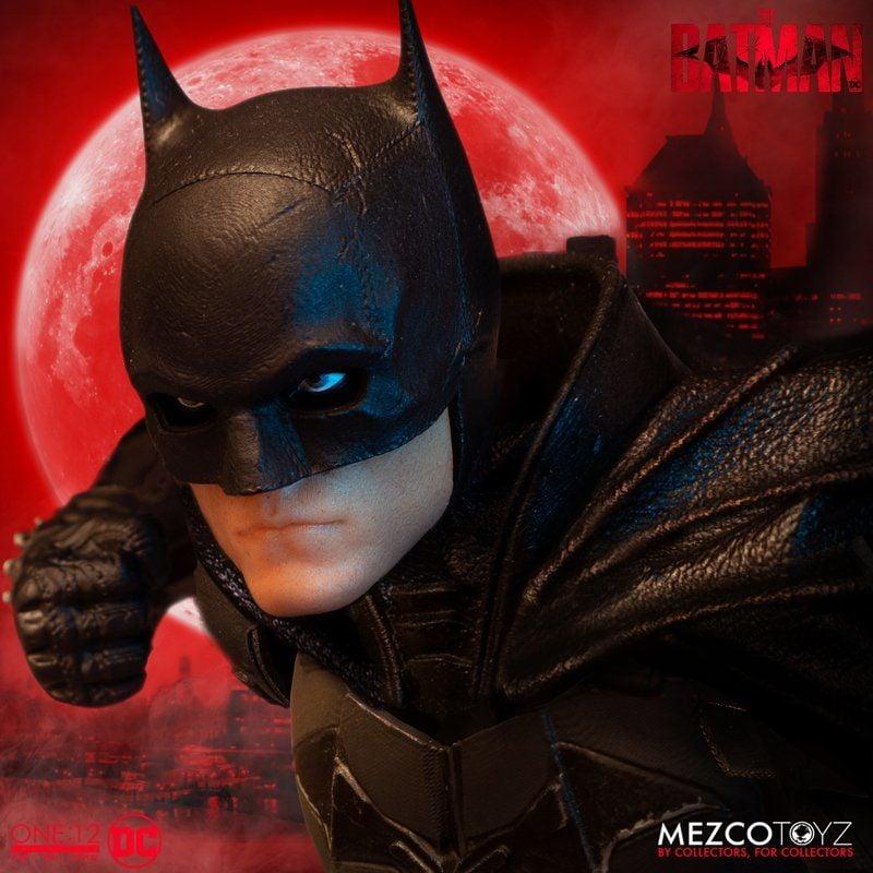 MEZ76593 The Batman - Batman One:12 Collective Action Figure - Mezco Toyz - Titan Pop Culture