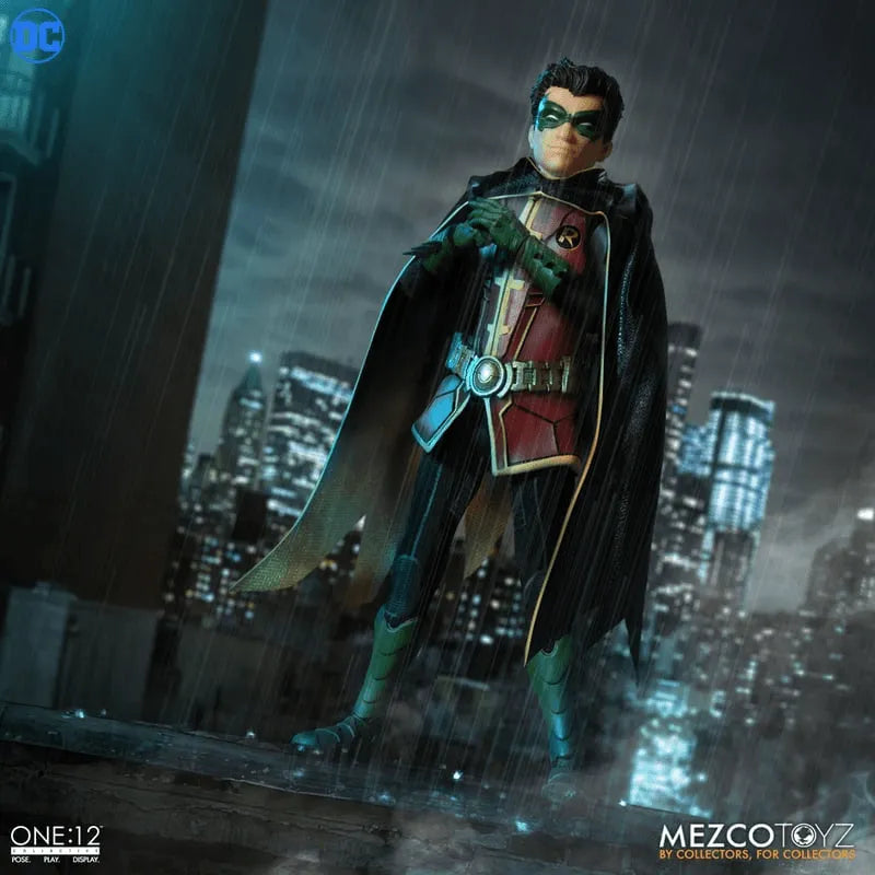 MEZ76604 Batman - Robin ONE:12 Collective Figure - Mezco Toyz - Titan Pop Culture