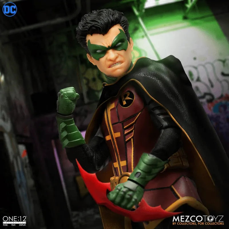 MEZ76604 Batman - Robin ONE:12 Collective Figure - Mezco Toyz - Titan Pop Culture