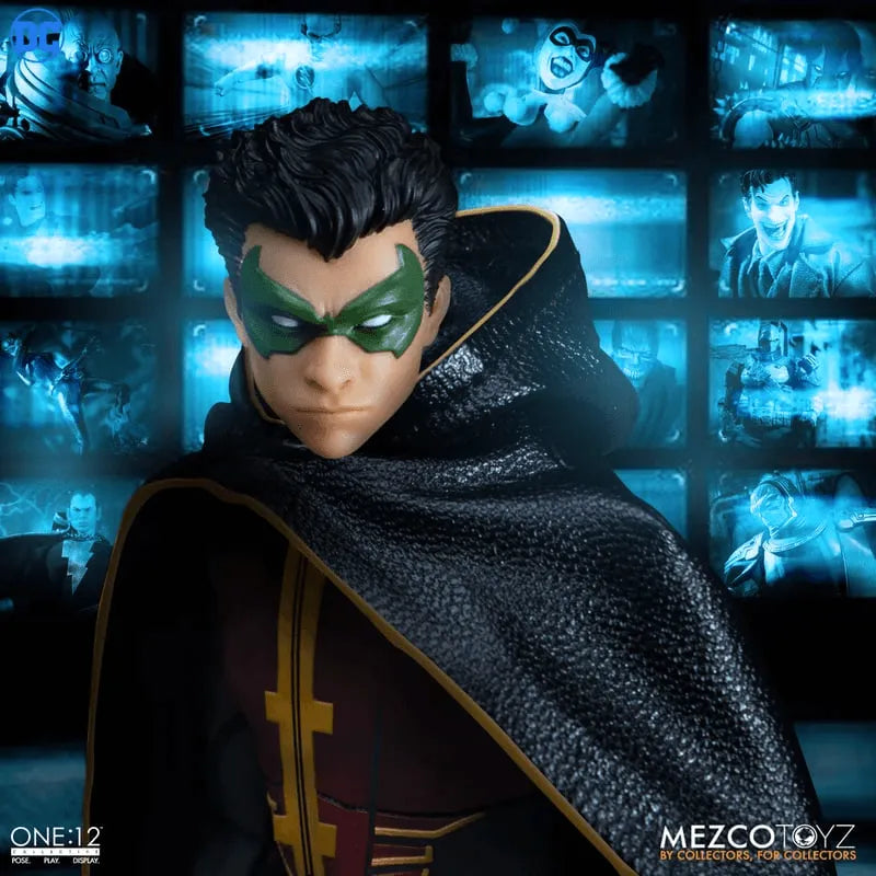 MEZ76604 Batman - Robin ONE:12 Collective Figure - Mezco Toyz - Titan Pop Culture