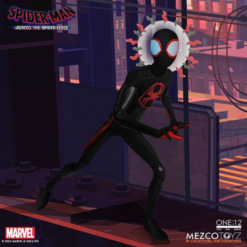 MEZ76631 Spider-Man: Across the Spider-Verse - Miles Morales ONE:12 Collective Figure - Mezco Toyz - Titan Pop Culture