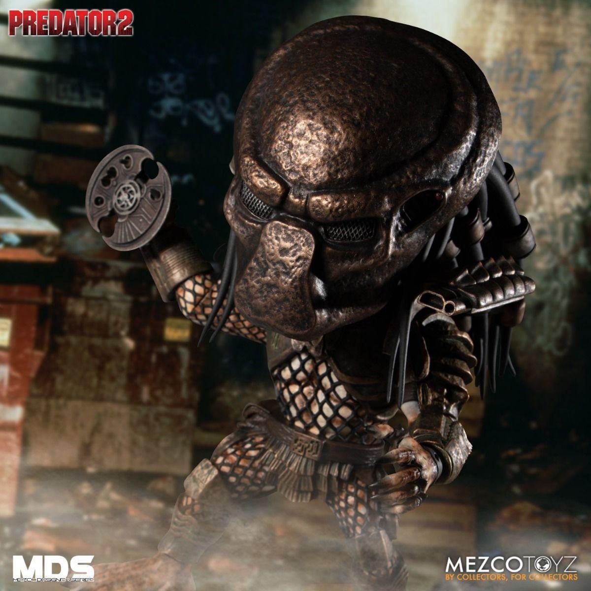 MEZ80157 Predator 2 - City Hunter Deluxe MDS Figure - Mezco Toyz - Titan Pop Culture