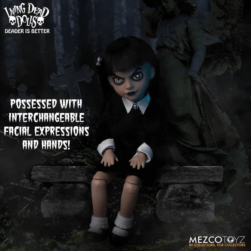 MEZ91005 Living Dead Dolls - Sadie Mega Figure - Mezco Toyz - Titan Pop Culture