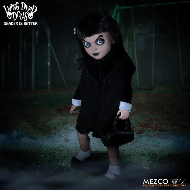 MEZ91005 Living Dead Dolls - Sadie Mega Figure - Mezco Toyz - Titan Pop Culture