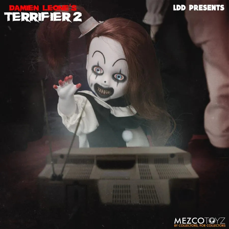 MEZ91021 LDD Presents - Terrifier: Little Pale Girl Figure - Mezco Toyz - Titan Pop Culture