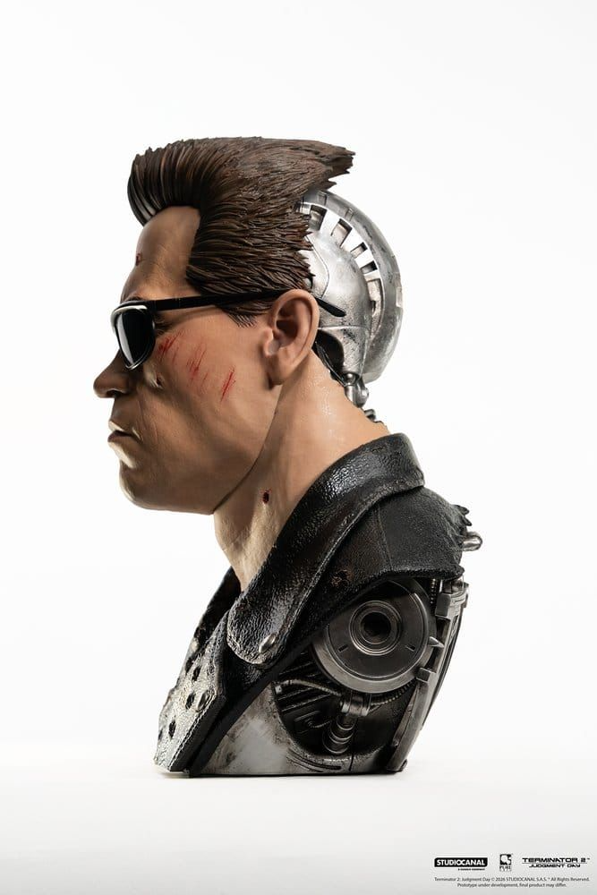 Terminator 2 - T-800 Model 101 Battle Damaged Art Mask