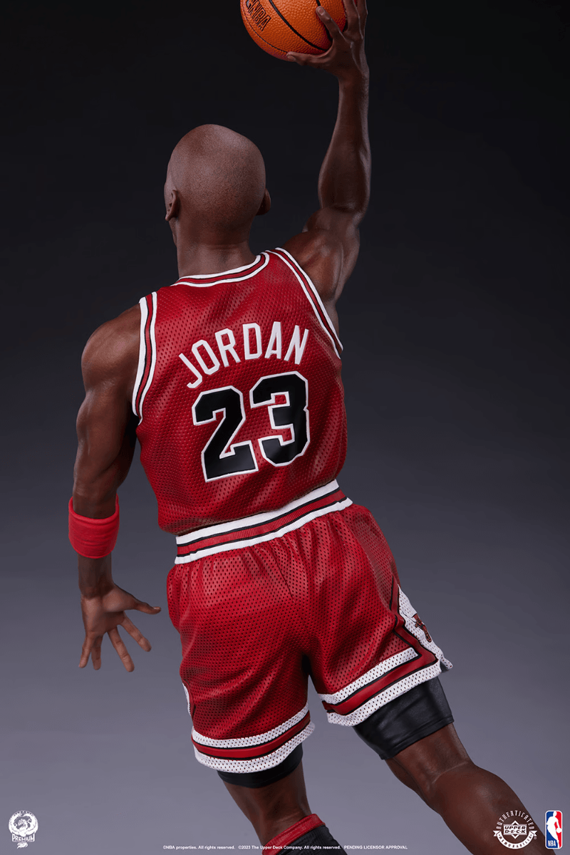 PCS912928 NBA - Michael Jordan 1:4 Scale Statue - Pop Culture Shock Collectables - Titan Pop Culture