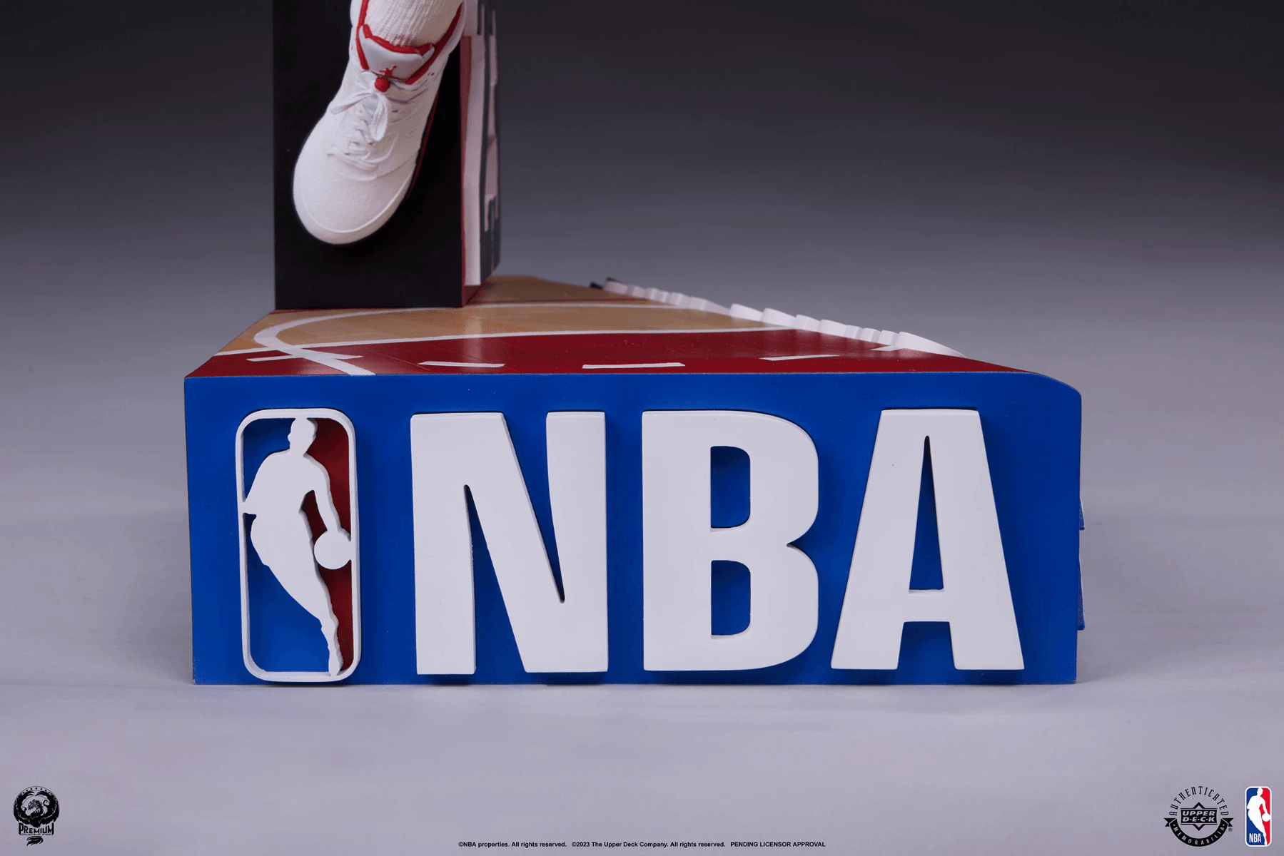 PCS912928 NBA - Michael Jordan 1:4 Scale Statue - Pop Culture Shock Collectables - Titan Pop Culture