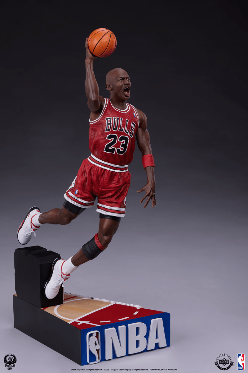 PCS912928 NBA - Michael Jordan 1:4 Scale Statue - Pop Culture Shock Collectables - Titan Pop Culture