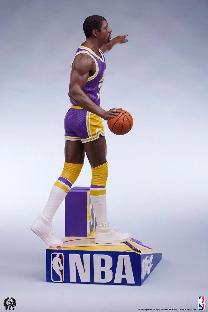 PCS913564 NBA - Magic Johnson 1:4 Scale Statue - Pop Culture Shock Collectibles - Titan Pop Culture