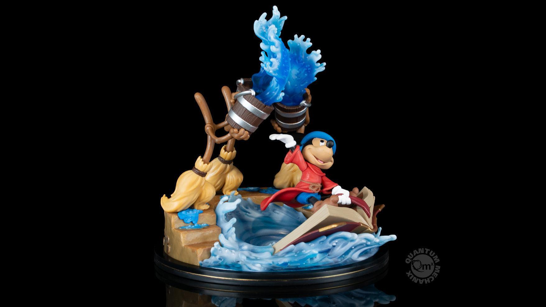 QMXDIS-0003 Fantasia - Sorcerer Mickey US Exclusive Q-Fig Max Elite - Quantum Mechanix - Titan Pop Culture