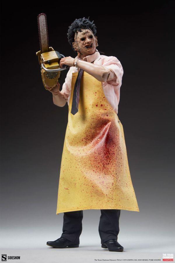 SID100470 The Texas Chainsaw Massacre - Leatherface (Killing Mask) 1:6 Scale Action Figure - Sideshow Collectibles - Titan Pop Culture