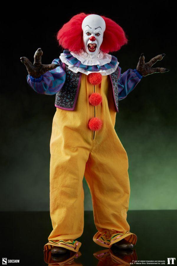 SID100479 It (1990) - Pennywise 1:6 Scale Action Figure - Sideshow Collectibles - Titan Pop Culture