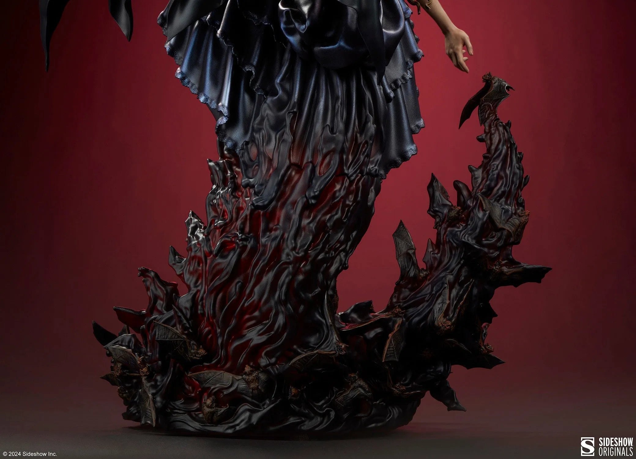 SID200651 Sideshow Originals - Vampire's Lust Premium Format Statue - Sideshow Collectibles - Titan Pop Culture