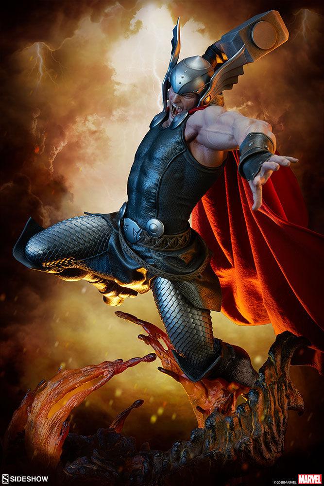 SID300673 Marvel Comics - Thor Breaker of Brimstone Premium Format 1:4 Scale Statue - Sideshow Collectibles - Titan Pop Culture