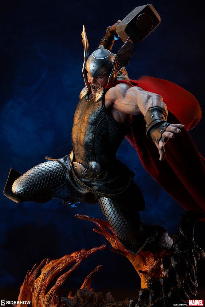 SID300673 Marvel Comics - Thor Breaker of Brimstone Premium Format 1:4 Scale Statue - Sideshow Collectibles - Titan Pop Culture