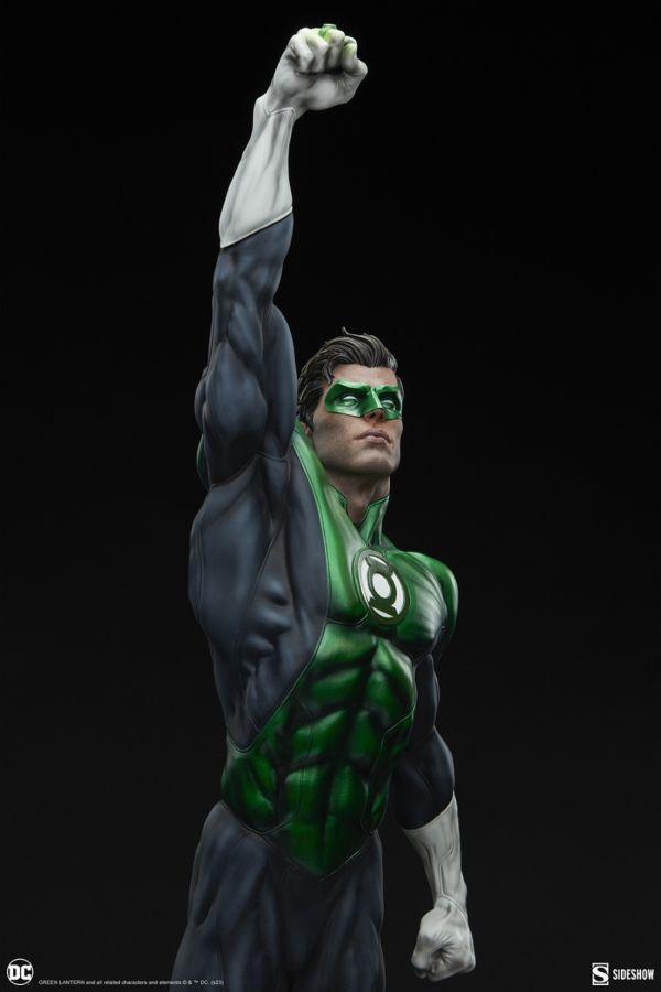 SID300762 Green Lantern - Hal Jordan Premium Format Statue - Sideshow Collectibles - Titan Pop Culture