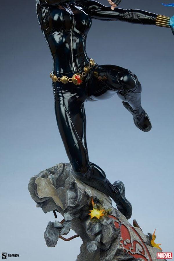 SID300798 Black Widow - Natasha Romanoff Premium Format Statue - Sideshow Collectibles - Titan Pop Culture