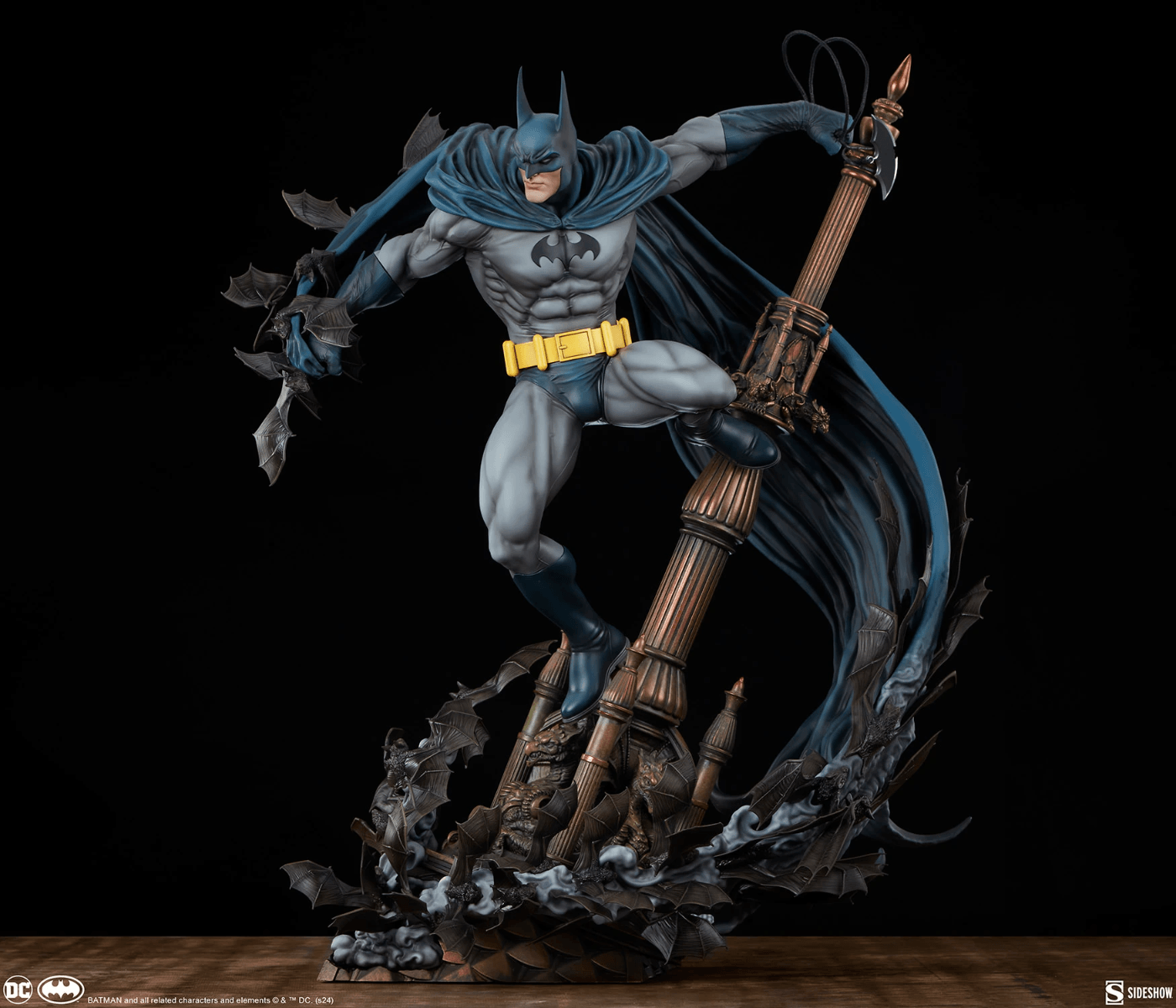 SID300831 Batman - Batman Premium Format 1:4 Scale Statue - Sideshow Collectibles - Titan Pop Culture