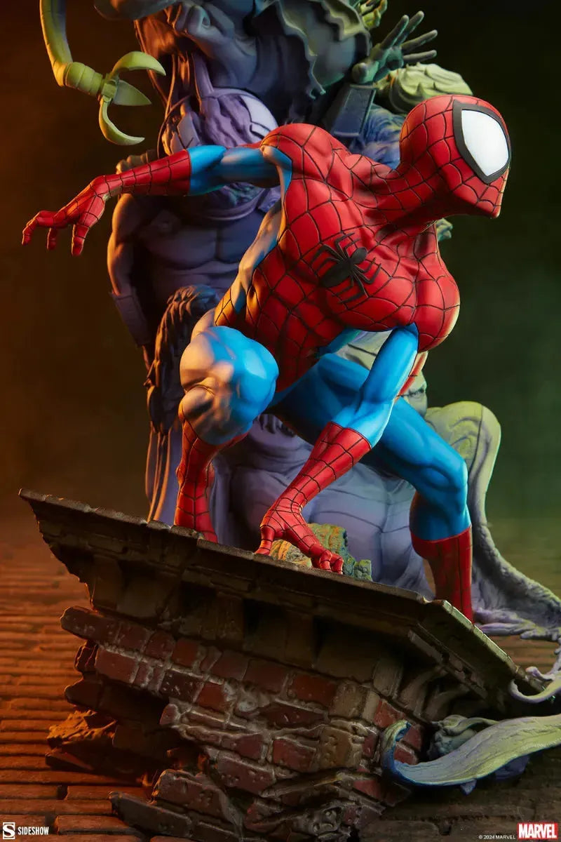 SID300850 Spider-Man - Spider-Man & Foes Premium Format Statue - Sideshow Collectibles - Titan Pop Culture