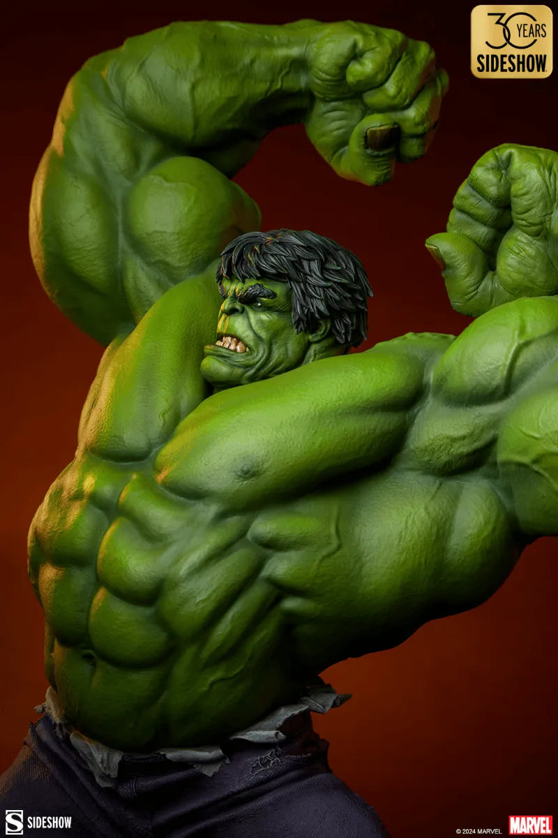 SID3008664 Hulk - Hulk Classic Premium Format Statue - Sideshow Collectibles - Titan Pop Culture