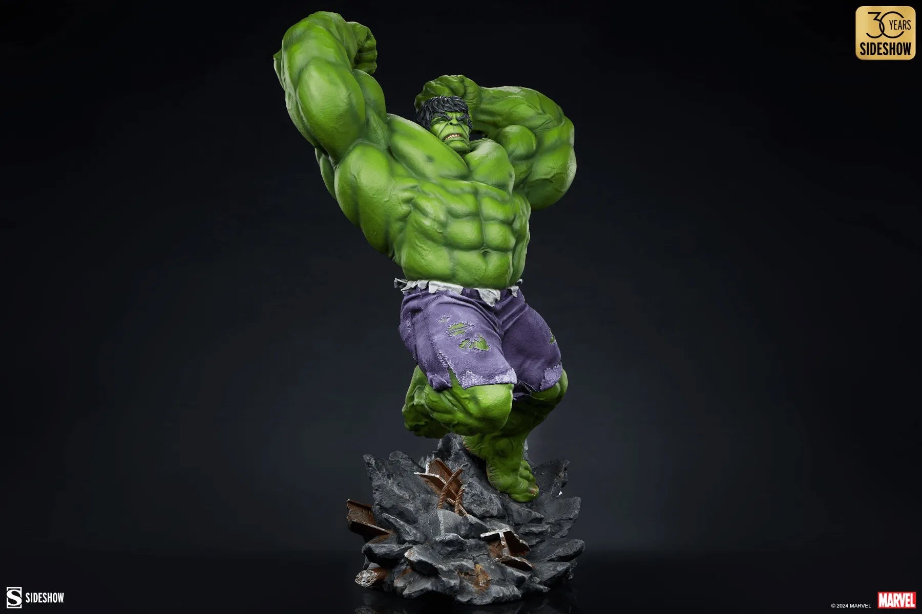 SID3008664 Hulk - Hulk Classic Premium Format Statue - Sideshow Collectibles - Titan Pop Culture