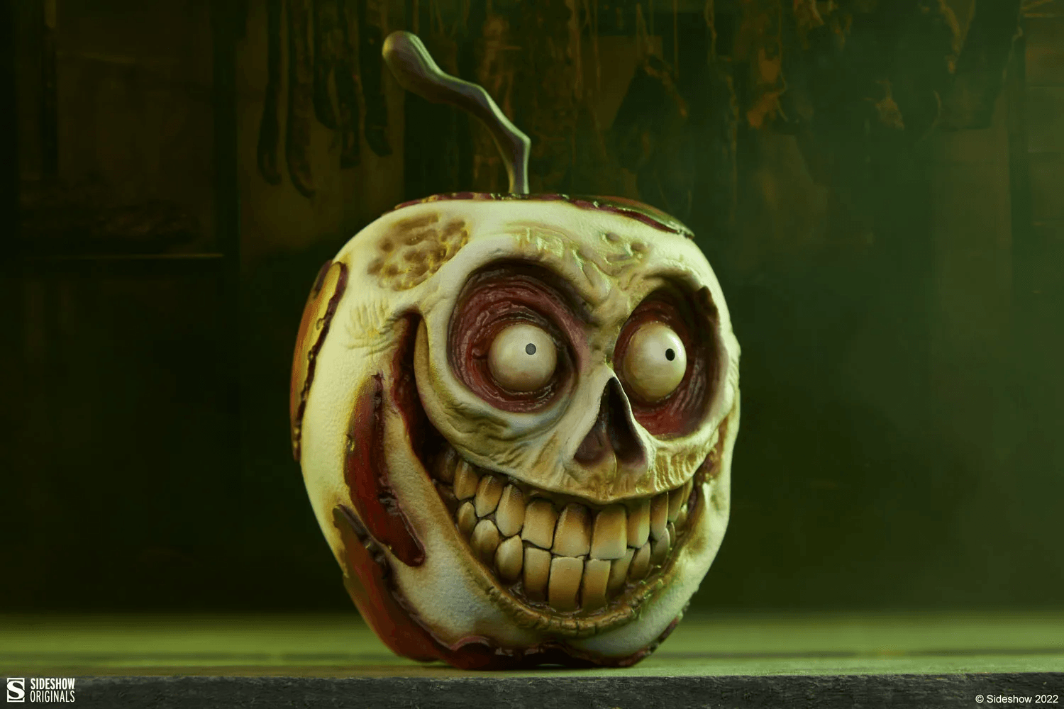 SID700203 Court of the Dead - Peeled Apple Replica - Sideshow Collectibles - Titan Pop Culture