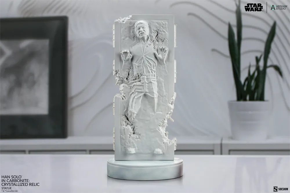 SID700235 Star Wars - Han Solo in Carbonite Crystallised Relic - Sideshow Collectibles - Titan Pop Culture