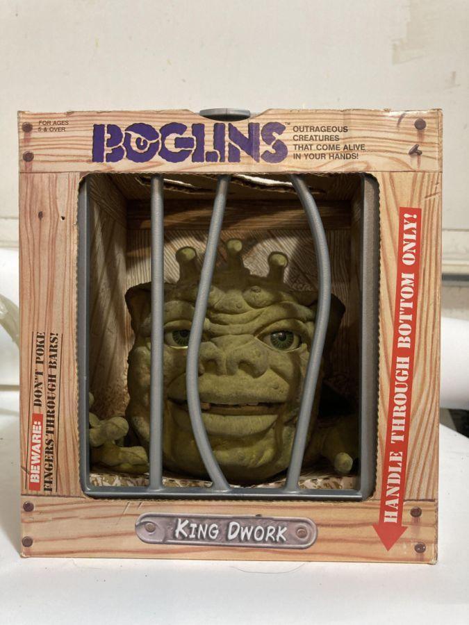 TAT10001 Boglins - King Dwork Hand Puppet - TriAction Toys - Titan Pop Culture