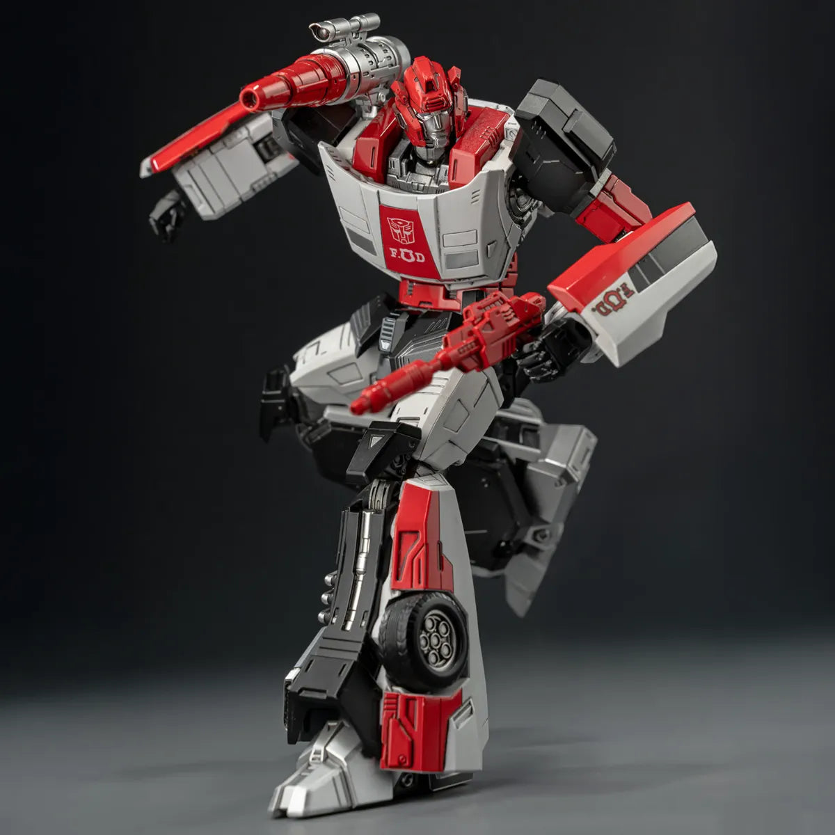 Transformers - Red Alert Mdlx Figure