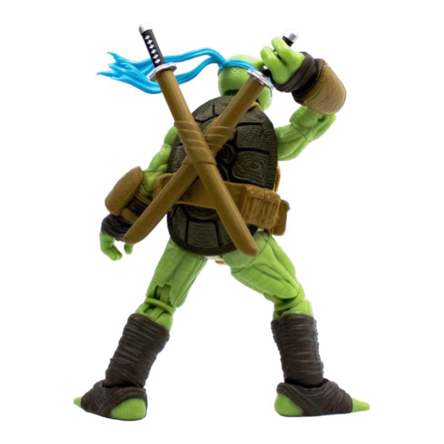 TLSBATMNTLEOWB08 Teenage Mutant Ninja Turtles (comics) - Leonardo Comic Heroes 5" BST AXN Figure - The Loyal Subjects - Titan Pop Culture