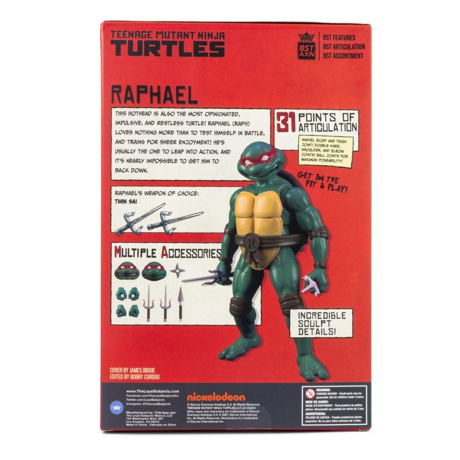 TLSBATMNTRAPCOM02 Teenage Mutant Ninja Turtles (comics) - Raphael BST AXN Action Figure & Comic Book - The Loyal Subjects - Titan Pop Culture