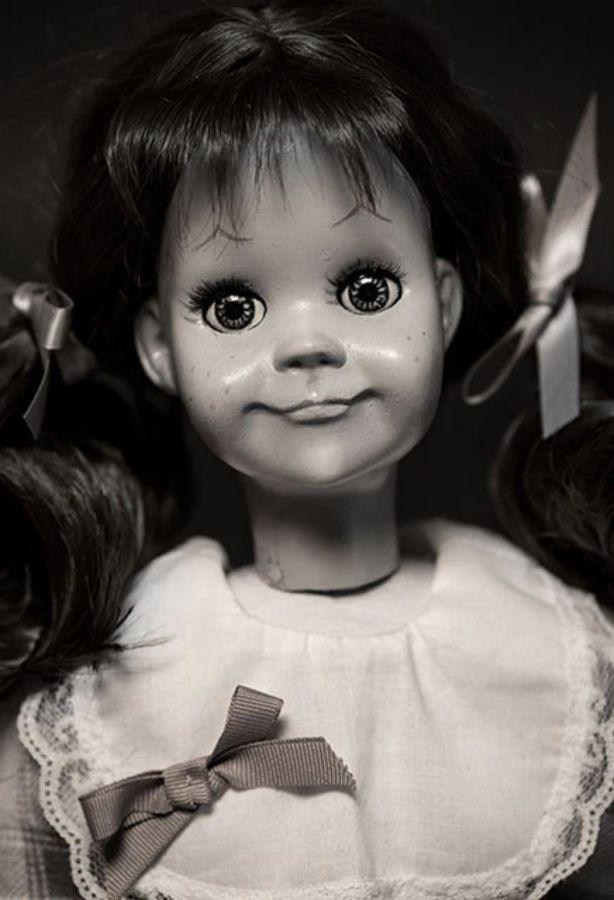 TTSMACBS101 The Twilight Zone - Talky Tina 1:1 Doll - Trick or Treat Studios - Titan Pop Culture