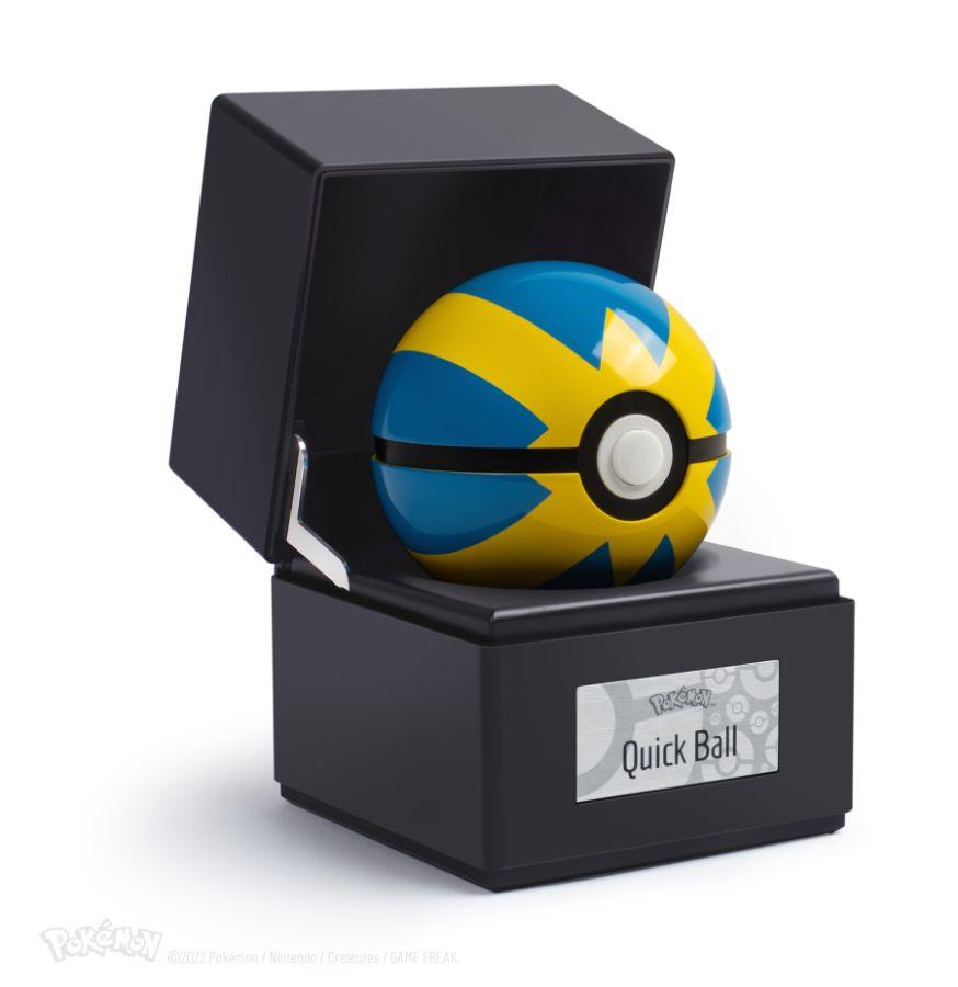 TWCWRC15921 Pokemon - Quick Ball Prop Replica - The Wand Company - Titan Pop Culture