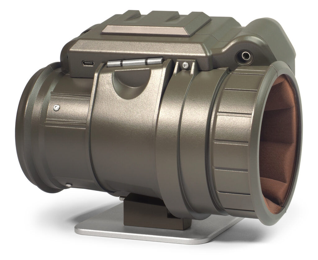 Fallout: New Vegas - Pip-Boy 3000 Mk V 1:1 Scale Life-Size Prop Replica