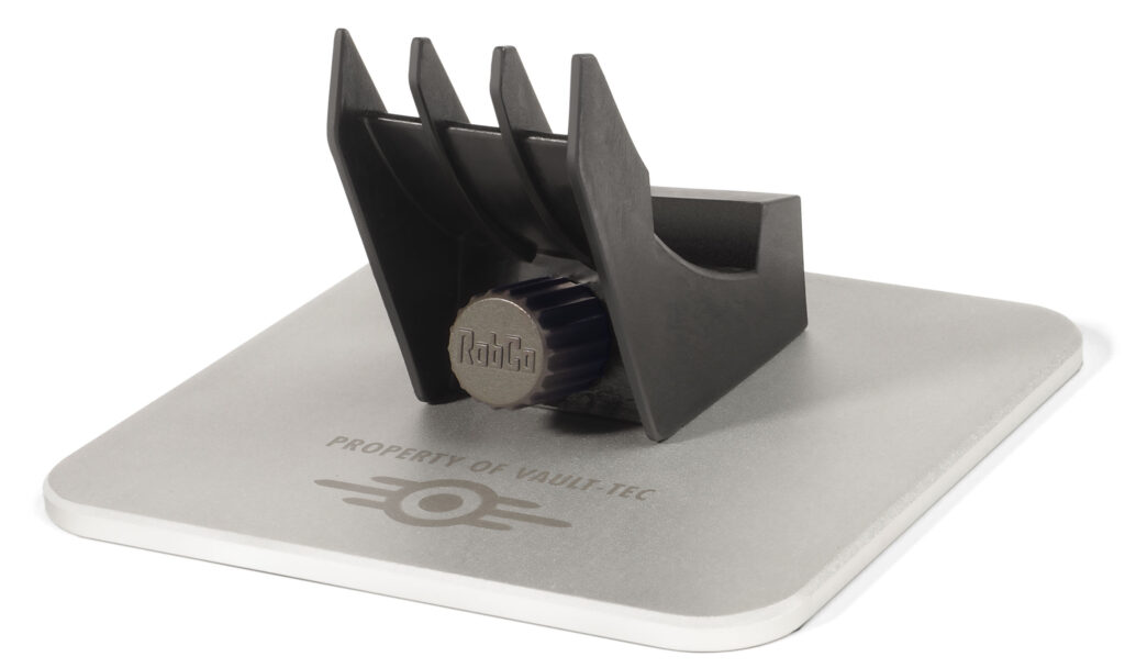 Fallout: New Vegas - Pip-Boy 3000 Mk V 1:1 Scale Life-Size Prop Replica