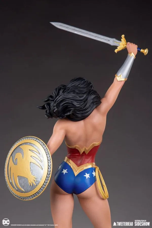 TWE910183 DC Comics - Wonder Woman 1:4 Scale Maquette - Tweeterhead - Titan Pop Culture