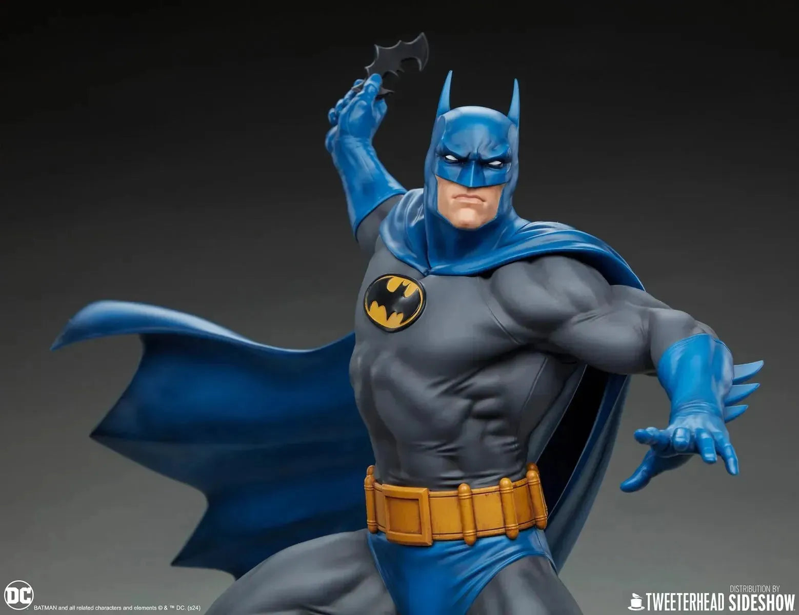 TWE913978 Batman - Batman (Retro Edition) 1:6 Scale Maquette - Tweeterhead - Titan Pop Culture