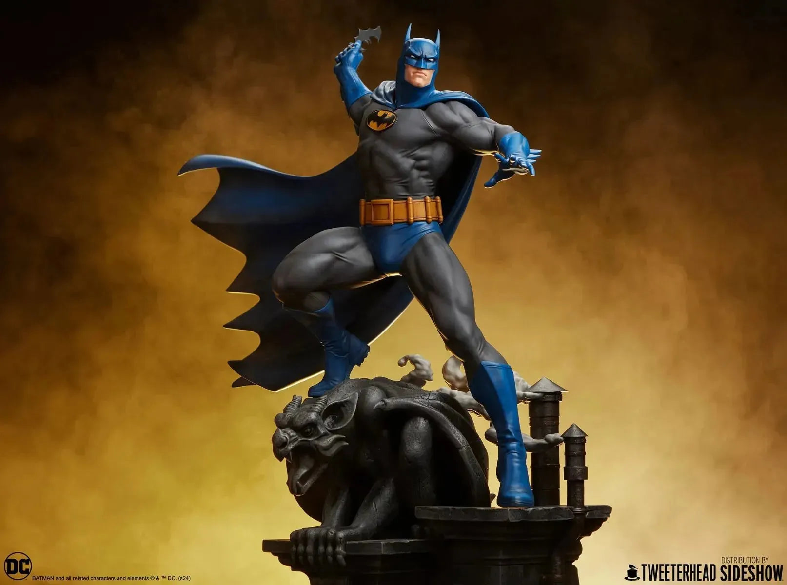 TWE913978 Batman - Batman (Retro Edition) 1:6 Scale Maquette - Tweeterhead - Titan Pop Culture